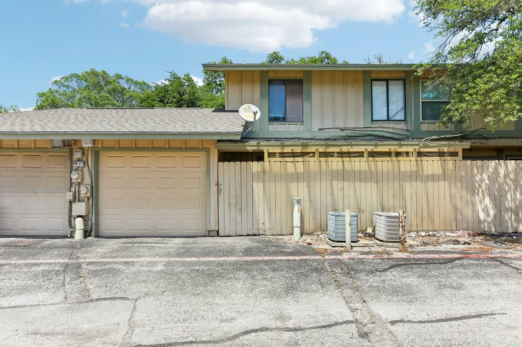 9610 Covey Ridge Austin TX 78758