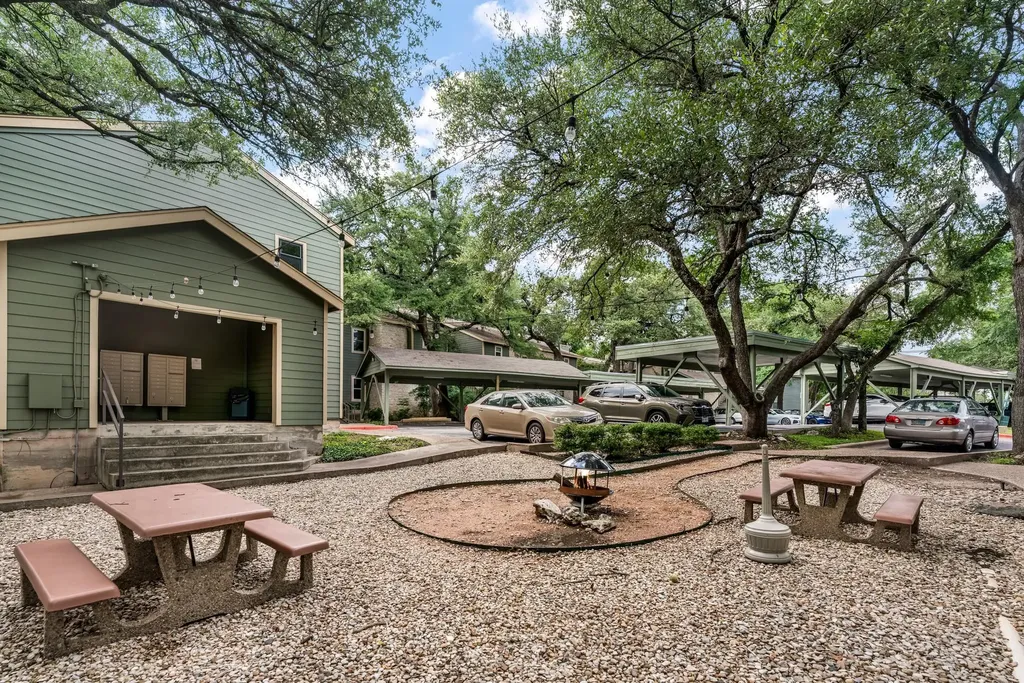 11970 Jollyville Road Austin TX 78759