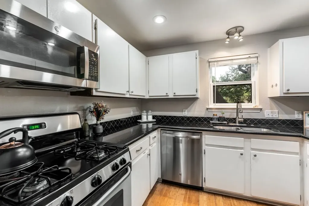 11970 Jollyville Road Austin TX 78759