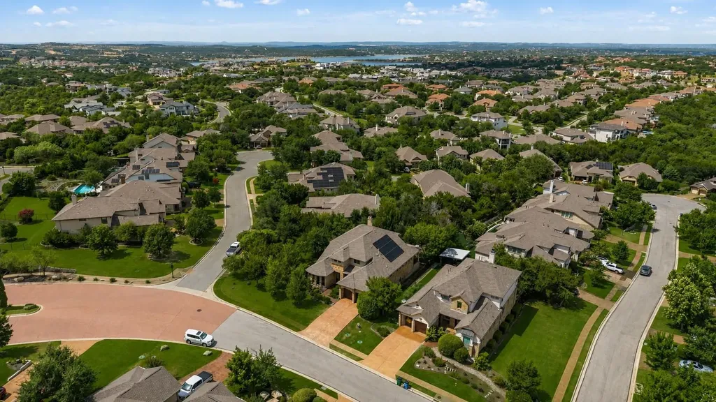 103 Maddy Way Austin TX 78738