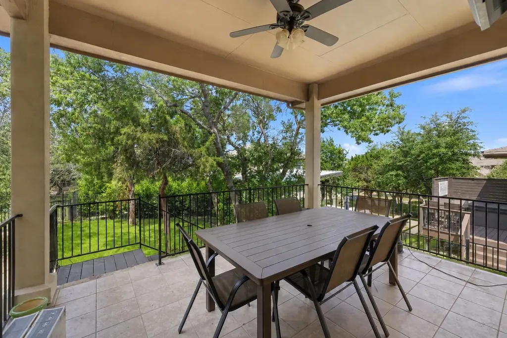 103 Maddy Way Austin TX 78738