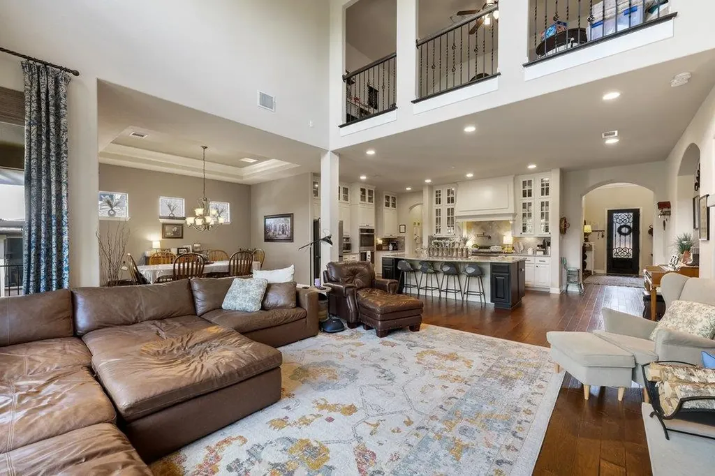 103 Maddy Way Austin TX 78738