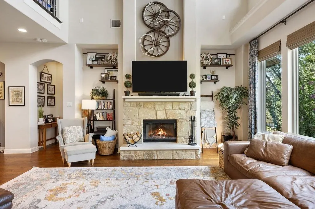 103 Maddy Way Austin TX 78738