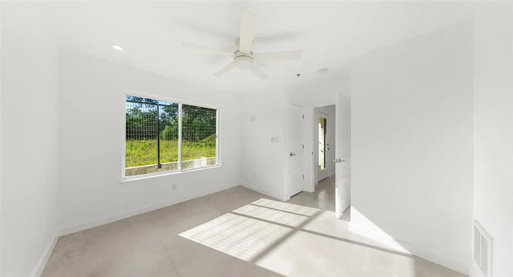 5912 Harold Court Austin TX 78721