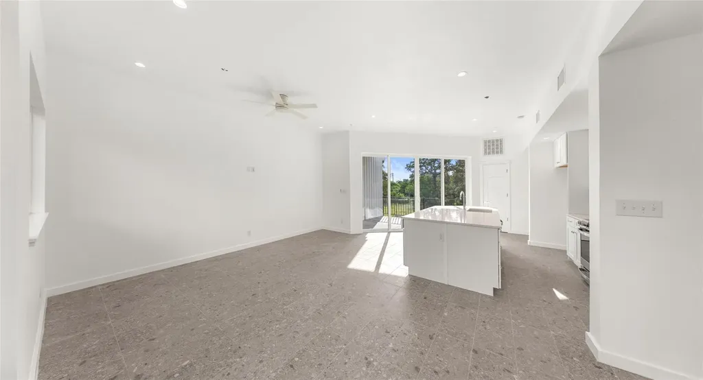 5912 Harold Court Austin TX 78721