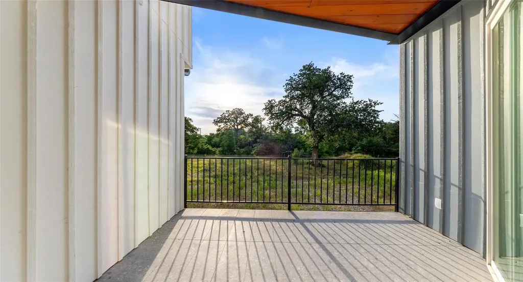 5912 Harold Court Austin TX 78721