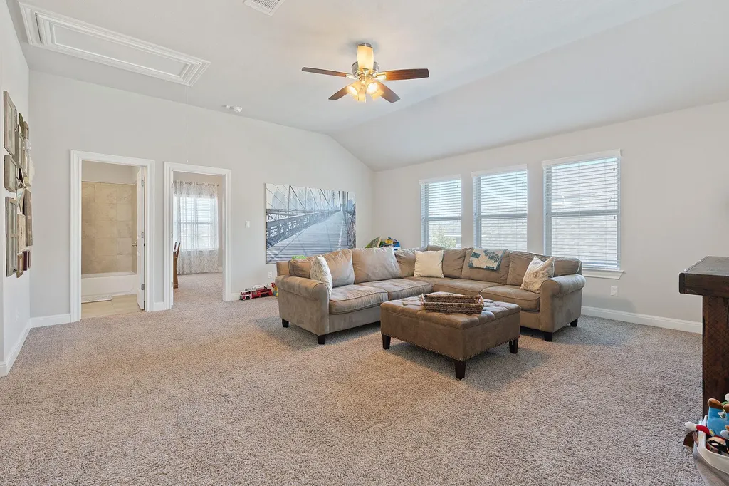 209 Birkshire Drive Georgetown TX 78626