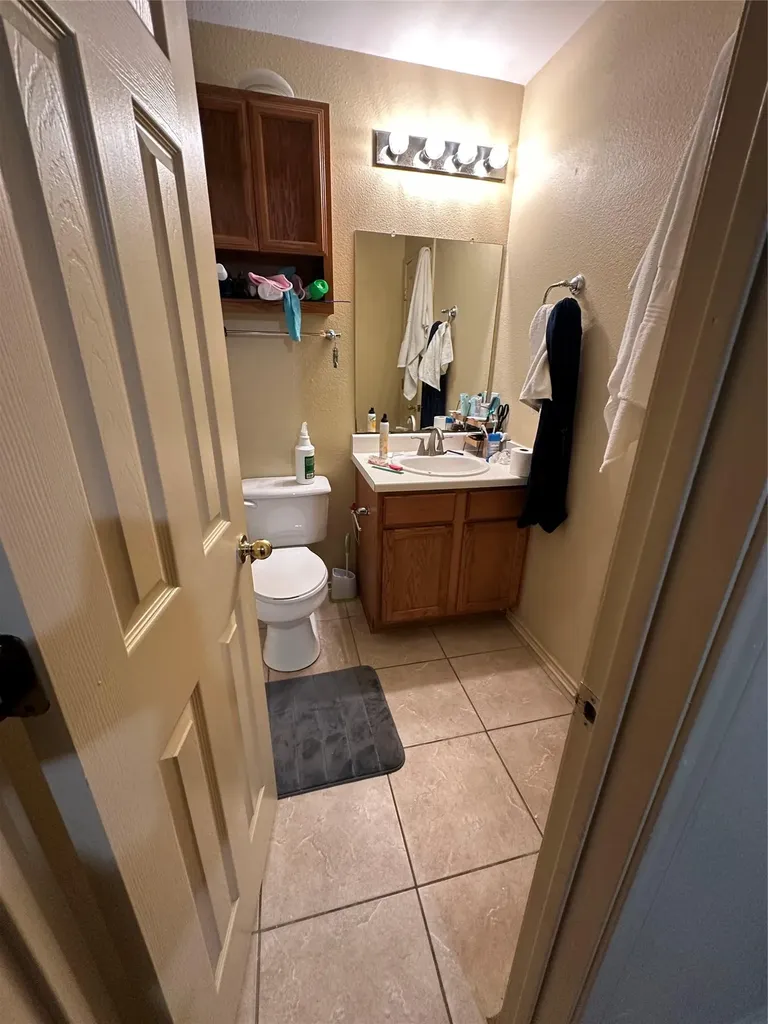 6913 Sabrina Drive Austin TX 78747