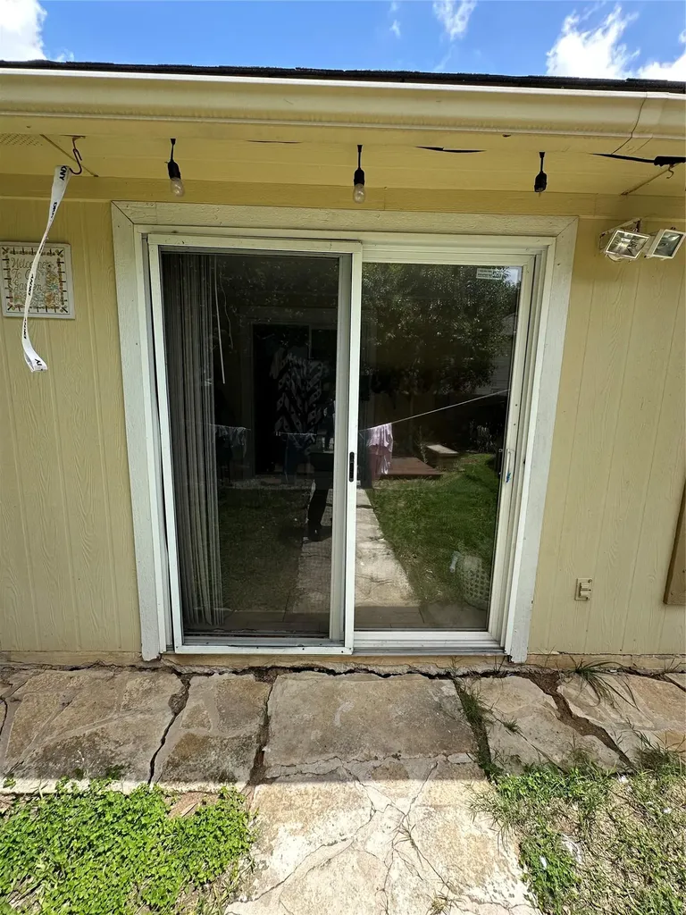 6913 Sabrina Drive Austin TX 78747