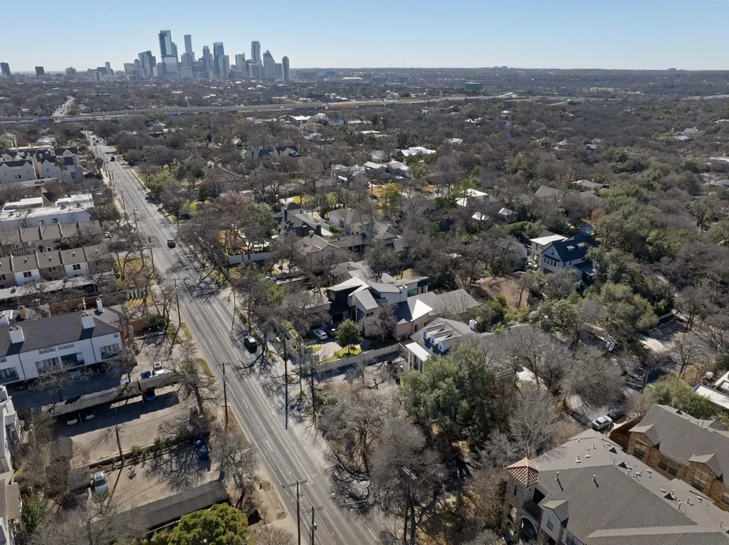 2413 Enfield Road Austin TX 78703