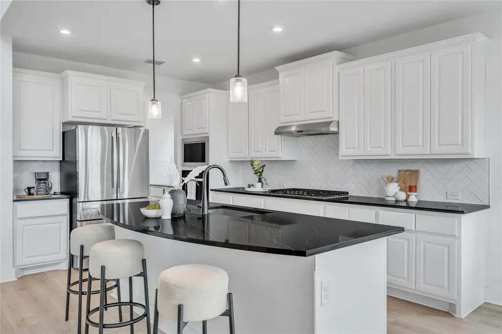 404 Hollister Drive Liberty Hill TX 78642