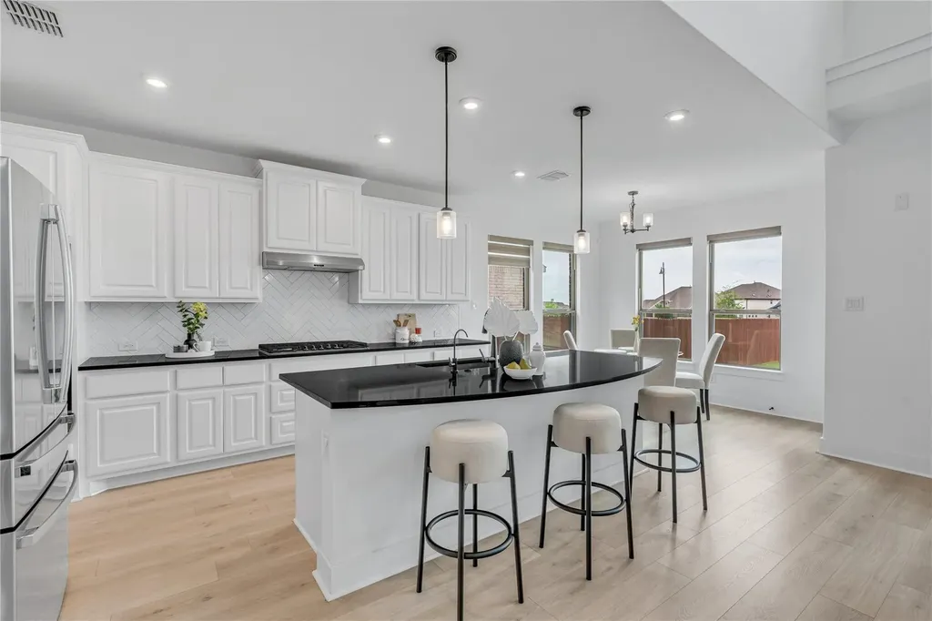 404 Hollister Drive Liberty Hill TX 78642