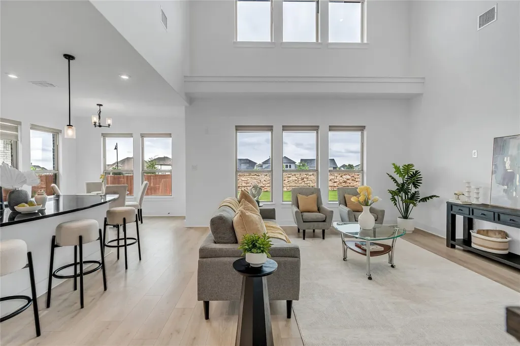404 Hollister Drive Liberty Hill TX 78642