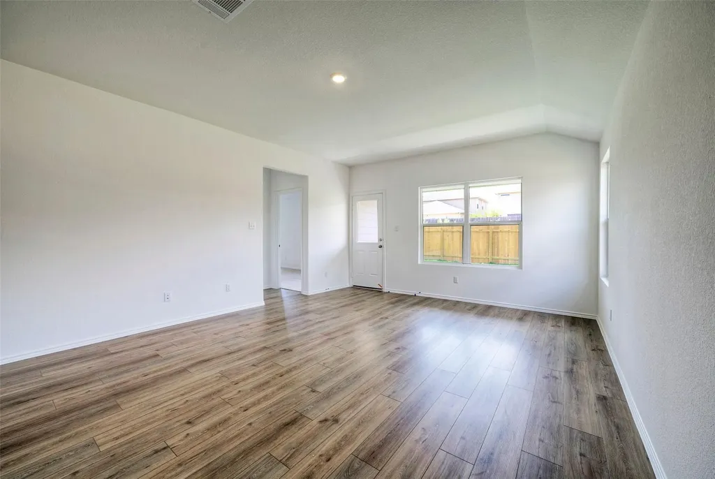 108 Montego Street Hutto TX 78634