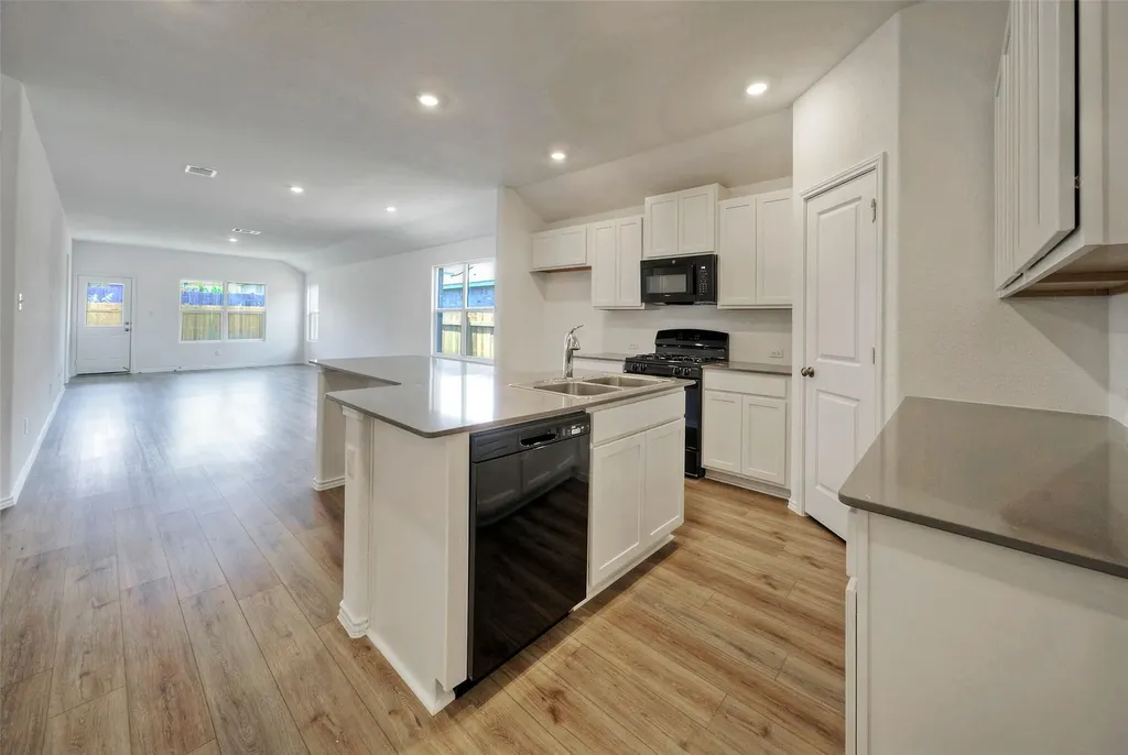 108 Montego Street Hutto TX 78634