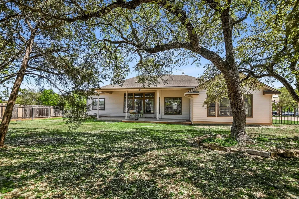 109 Kendra Drive Liberty Hill TX 78642