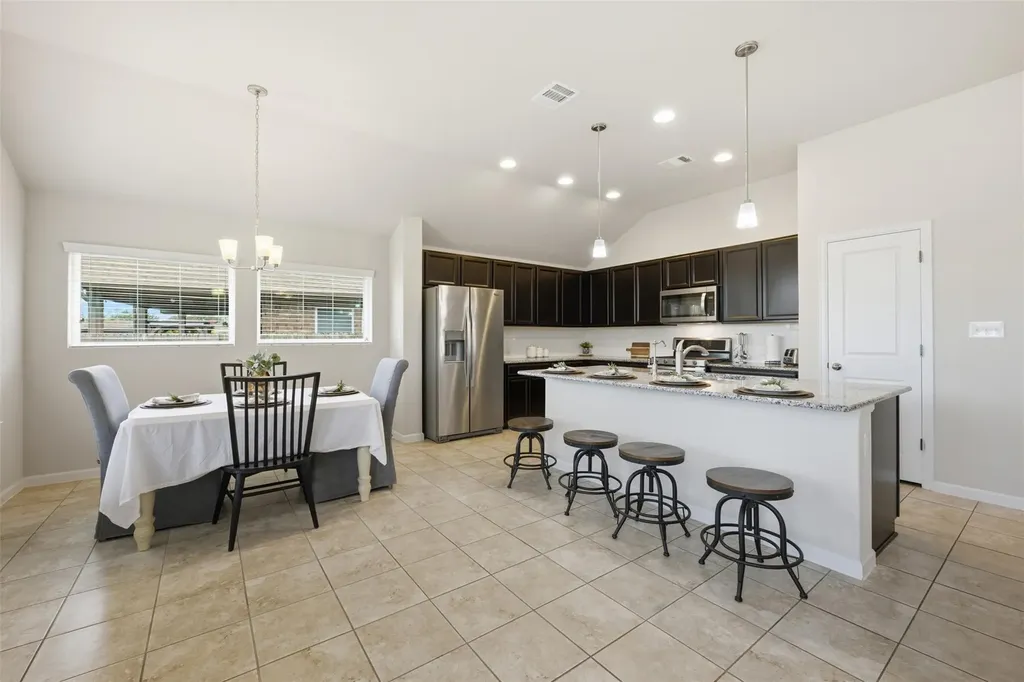 276 Gunnison Way Kyle TX 78640