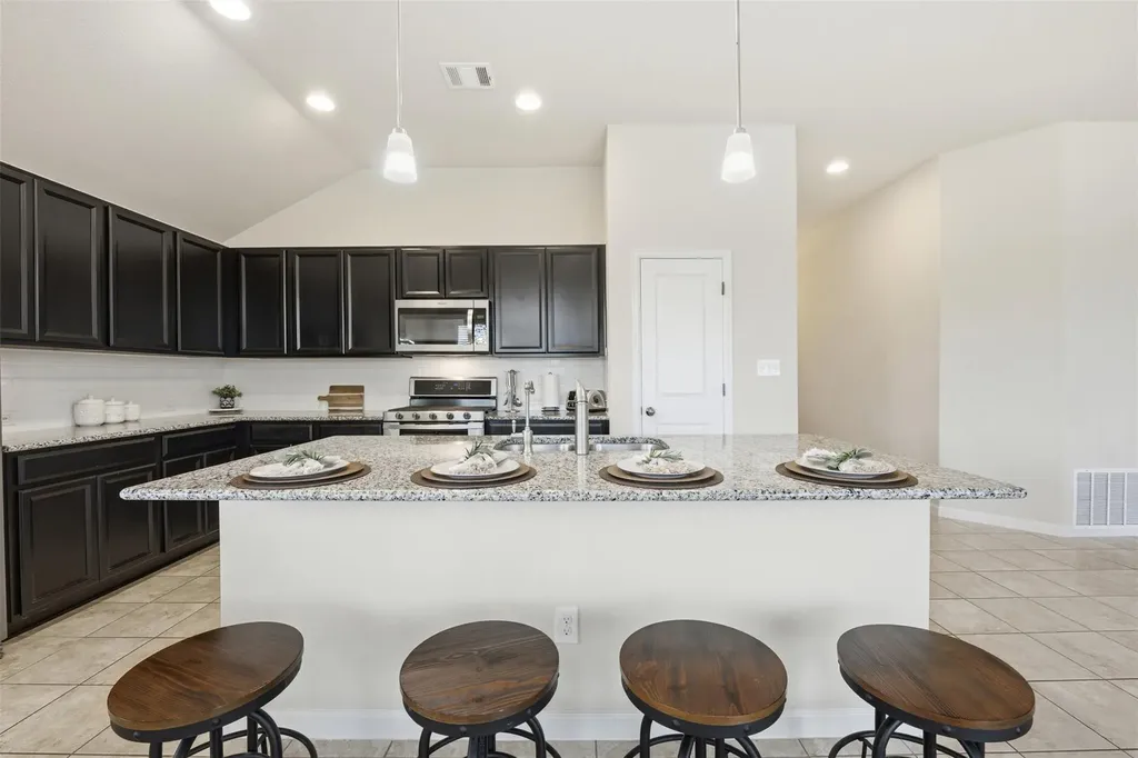 276 Gunnison Way Kyle TX 78640