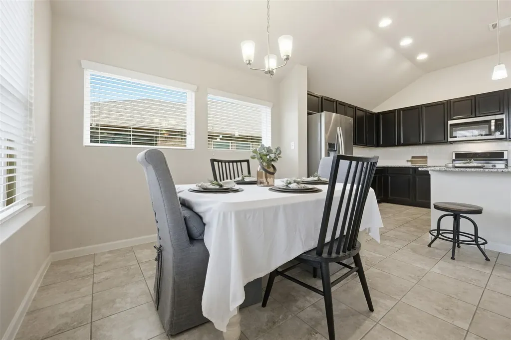 276 Gunnison Way Kyle TX 78640