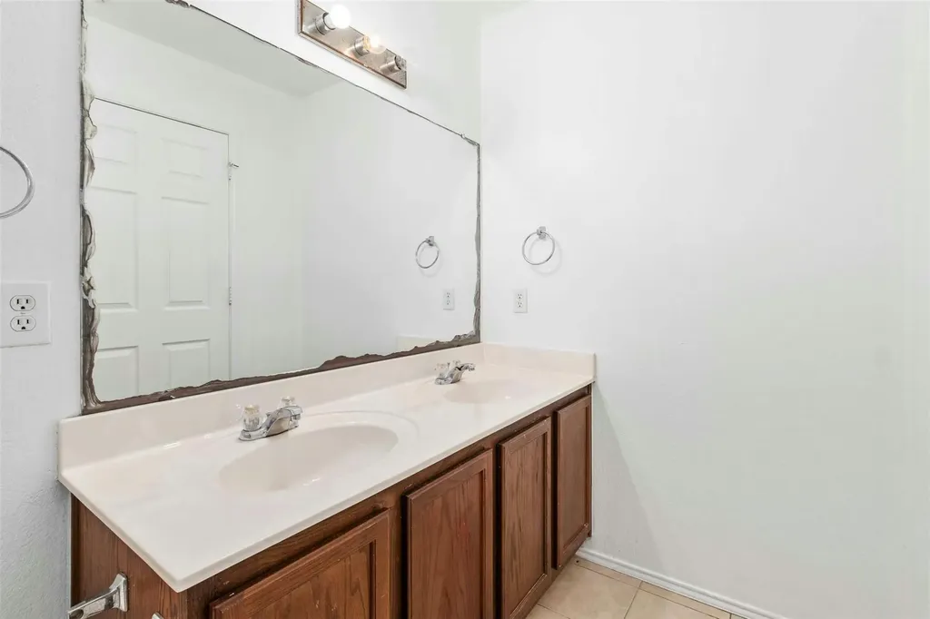 12409 Sky Harbor Drive Del Valle TX 78617
