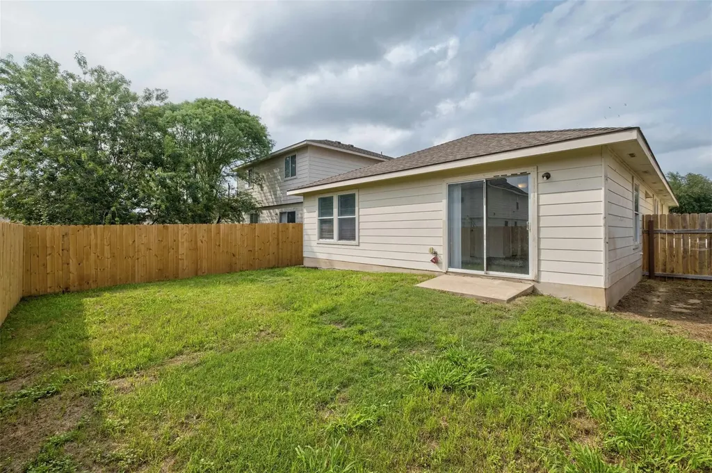 12409 Sky Harbor Drive Del Valle TX 78617