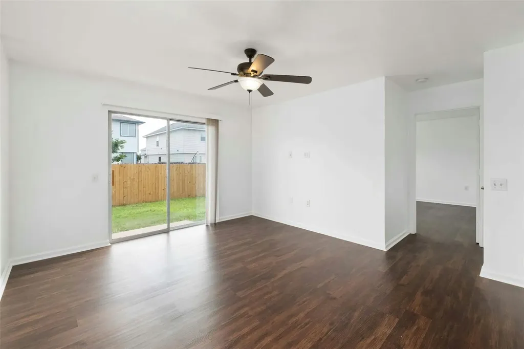 12409 Sky Harbor Drive Del Valle TX 78617