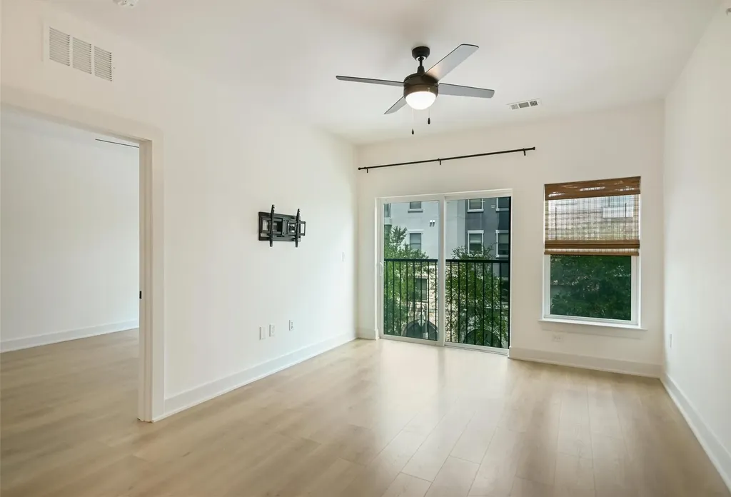 2500 Longview Street Austin TX 78705