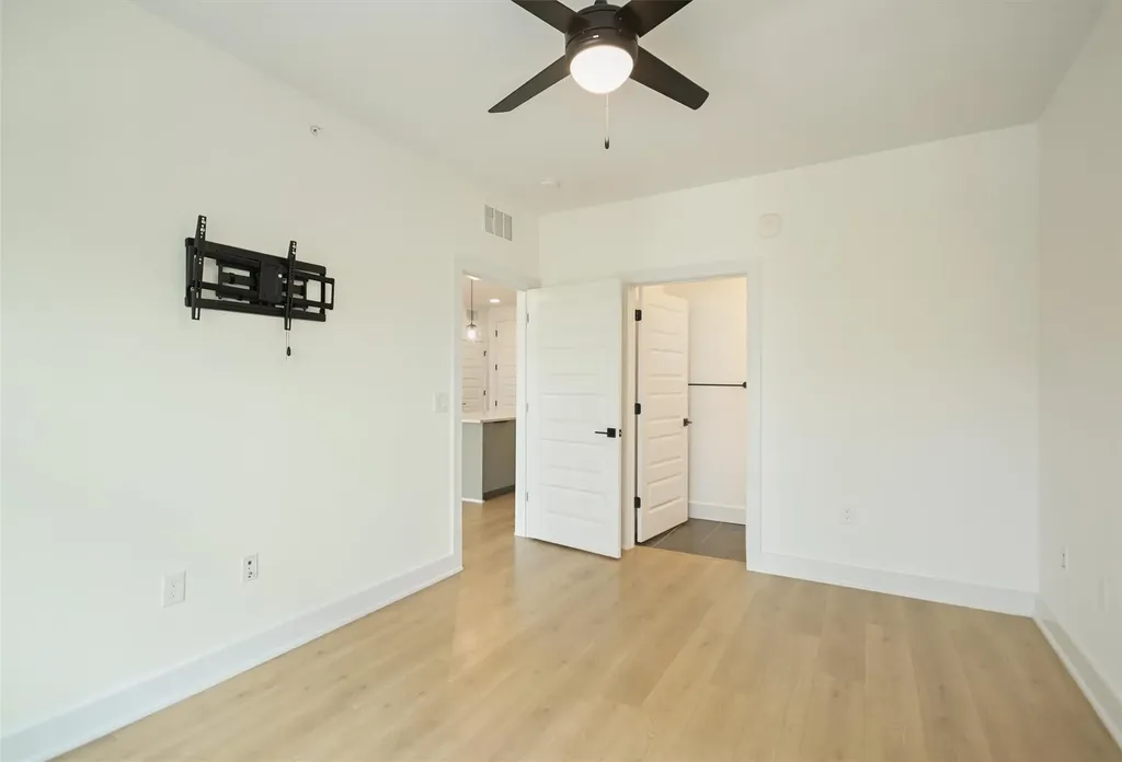 2500 Longview Street Austin TX 78705