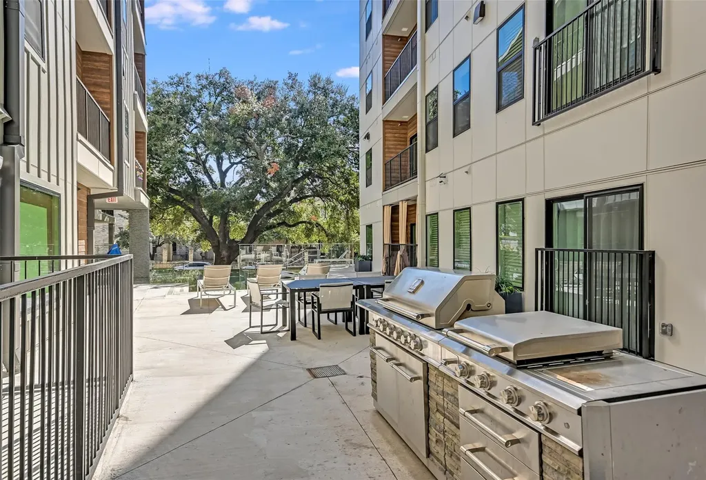 2500 Longview Street Austin TX 78705