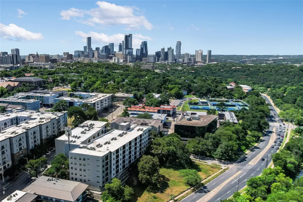 2500 Longview Street Austin TX 78705