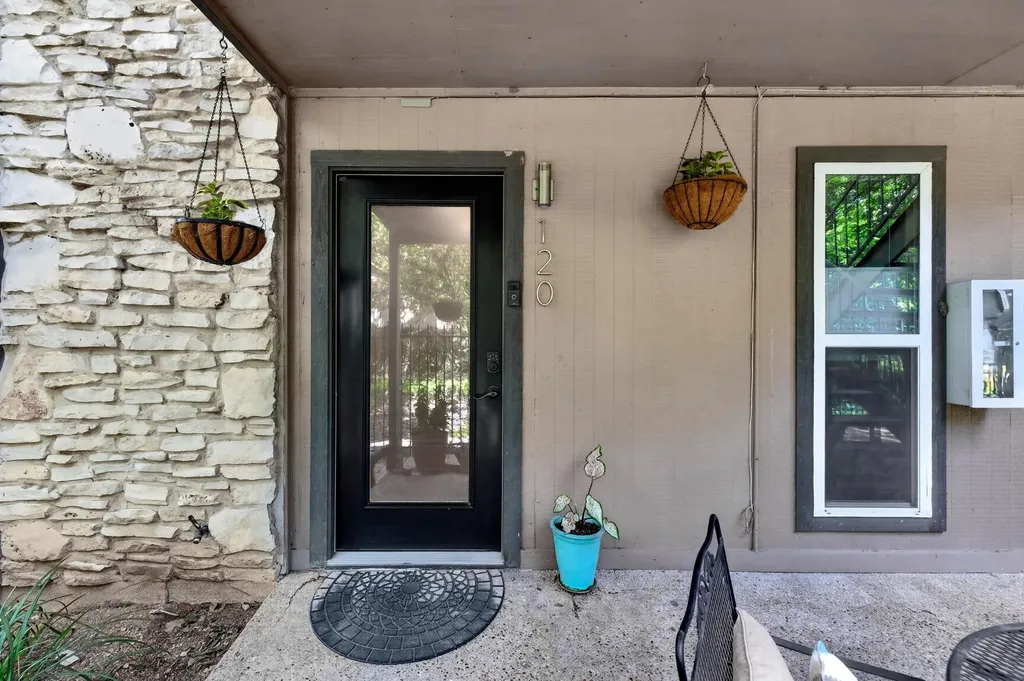 5820 Berkman Drive Austin TX 78723