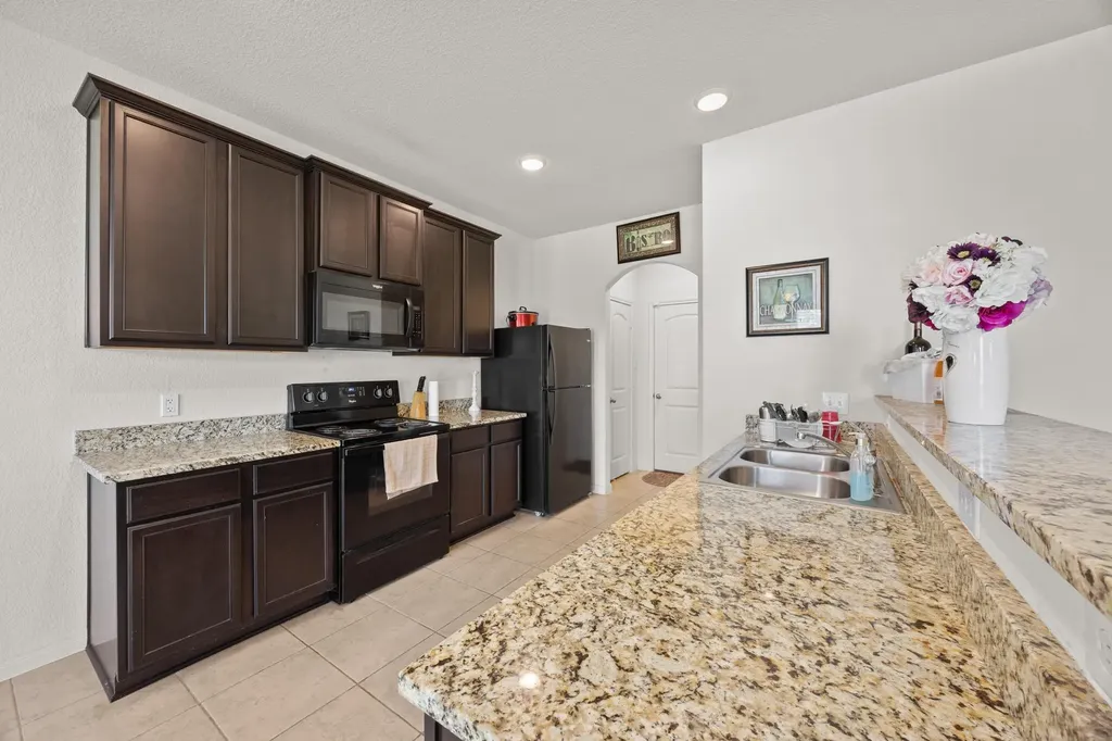 20101 Grover Cleveland Way Manor TX 78653