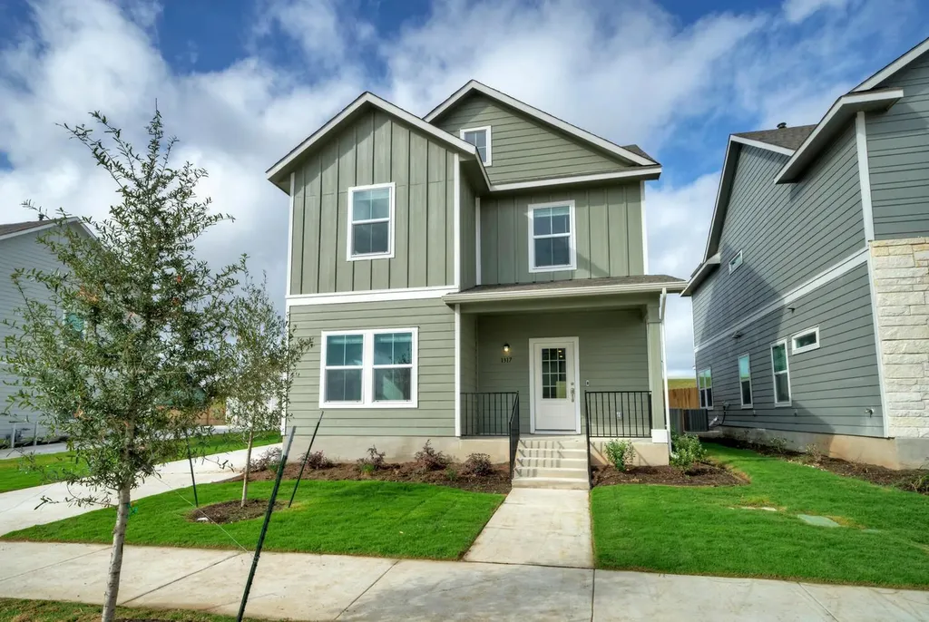 1317 Linwood Street Leander TX 78641