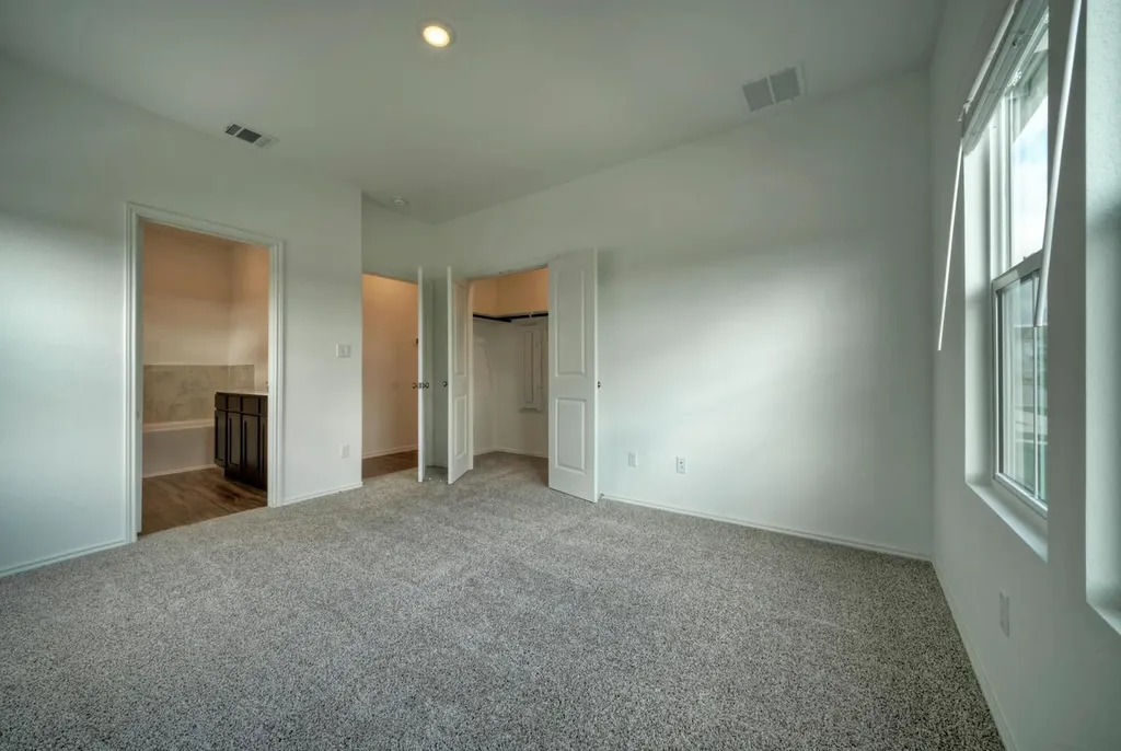 1317 Linwood Street Leander TX 78641