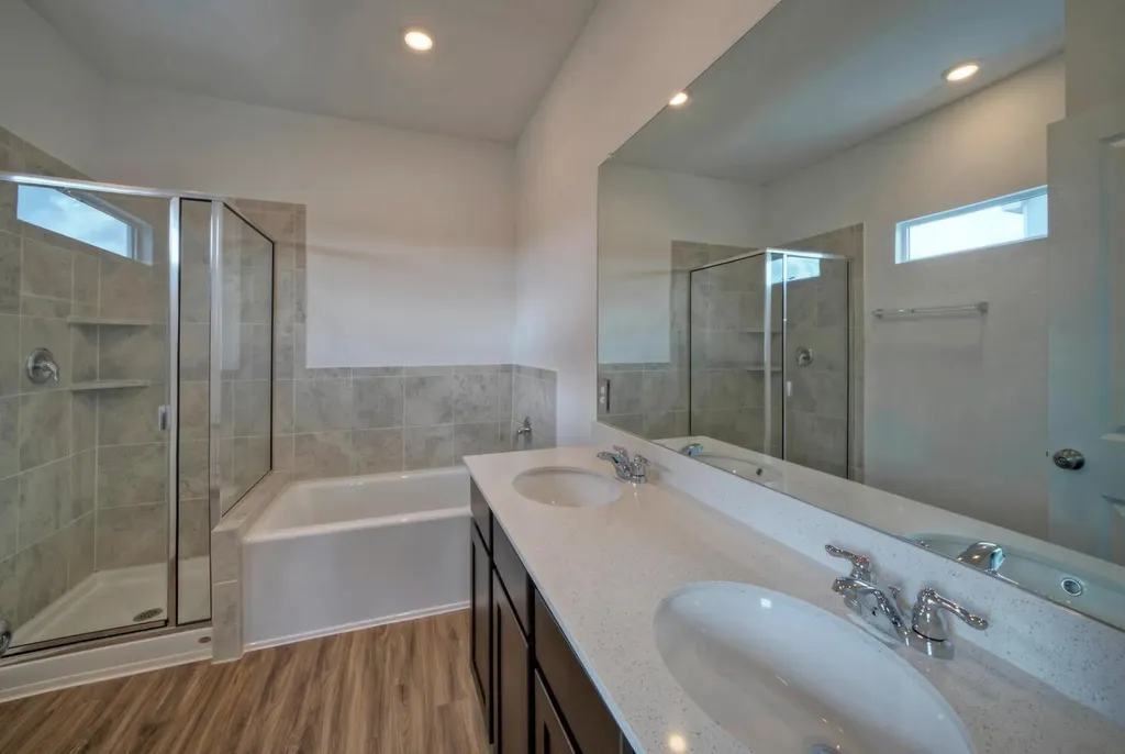 1317 Linwood Street Leander TX 78641