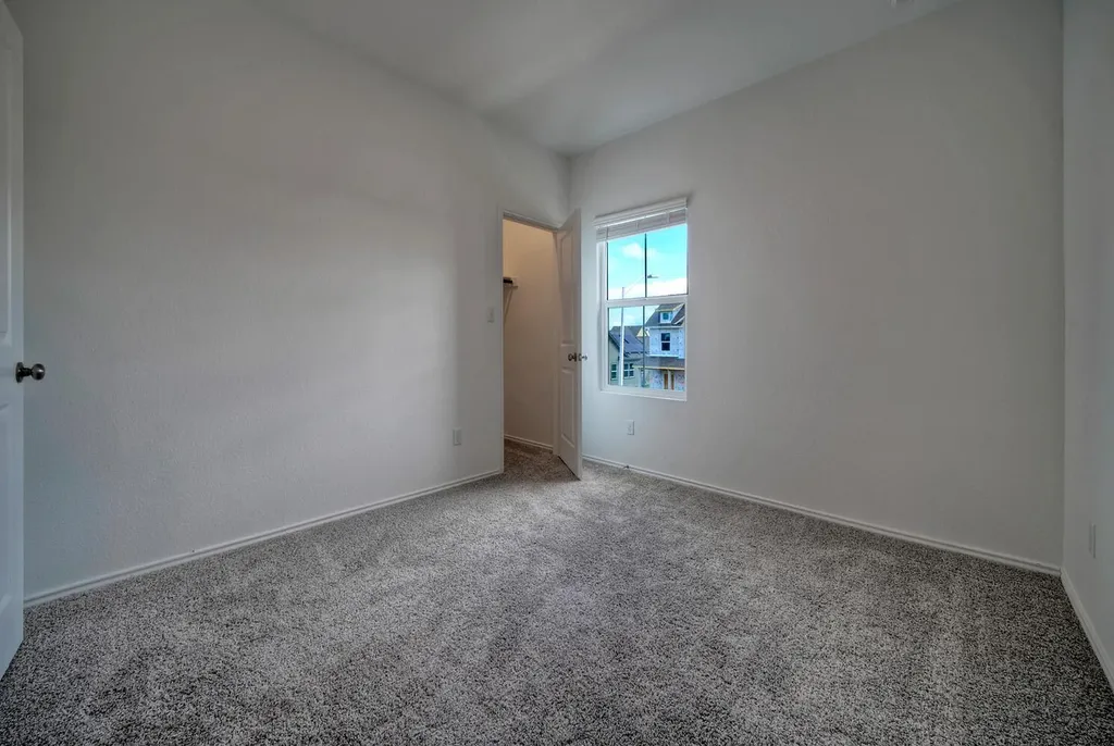 1317 Linwood Street Leander TX 78641