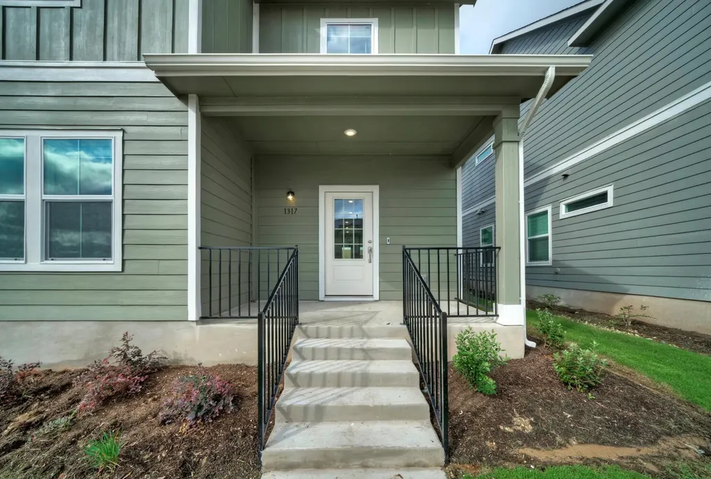 1317 Linwood Street Leander TX 78641