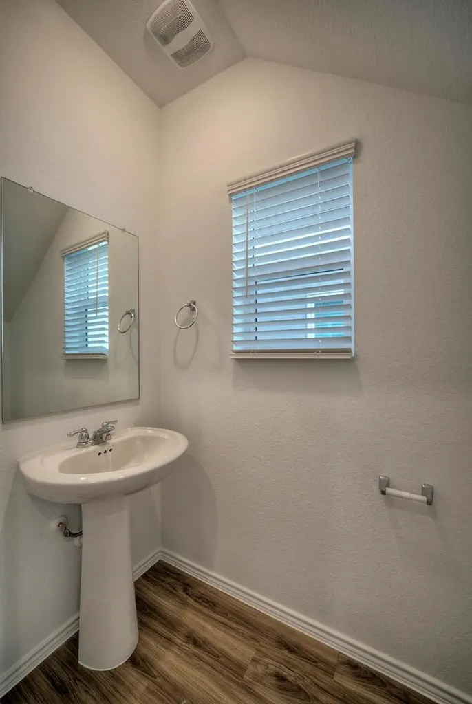 1317 Linwood Street Leander TX 78641