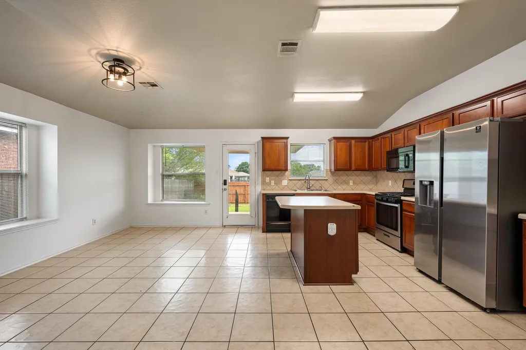 3232 Clinton Place Round Rock TX 78665