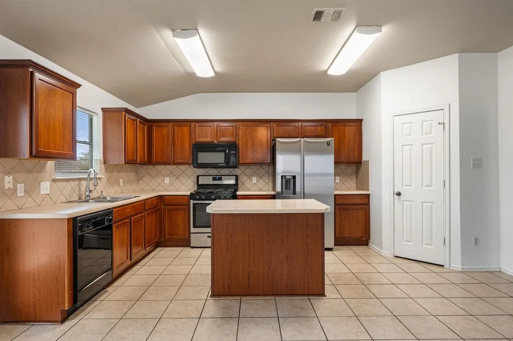 3232 Clinton Place Round Rock TX 78665
