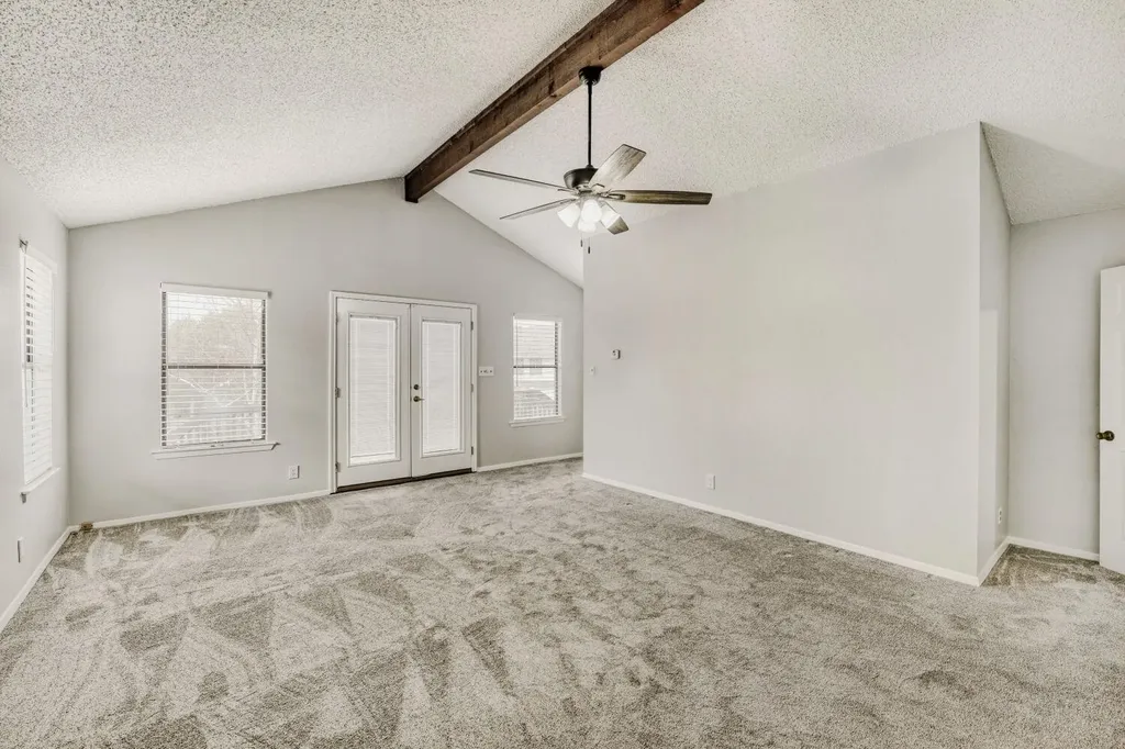 3902 Hillside Drive Round Rock TX 78681
