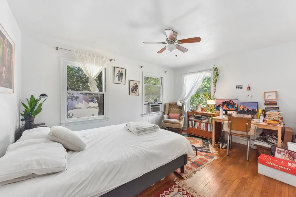 5015 Avenue G Austin TX 78751