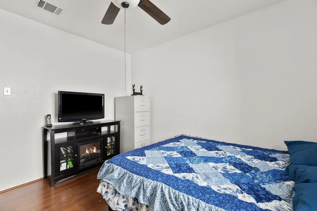 3624 Flora Vista Loop Round Rock TX 78681