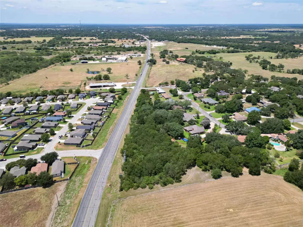 Tbd Pierce Street Luling TX 78648