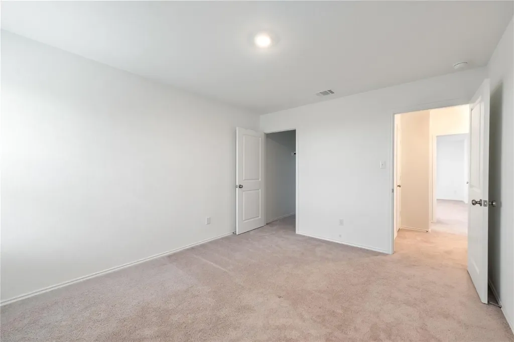 150 Tofalla Kyle TX 78640
