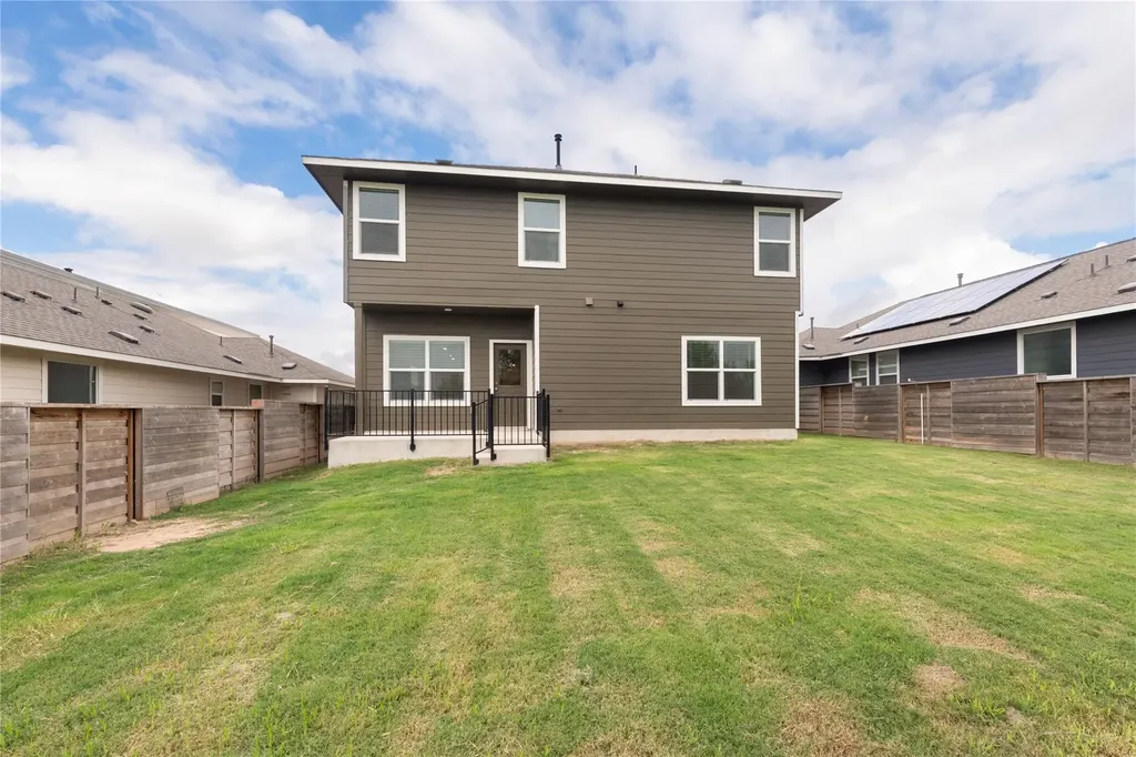150 Tofalla Kyle TX 78640