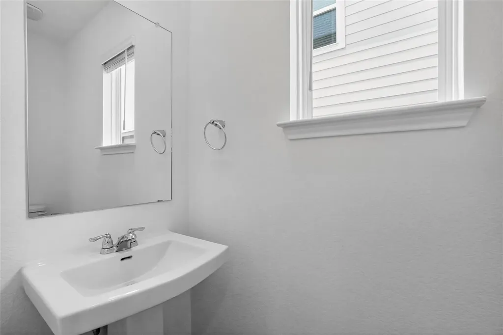 613 Unakite Trail Liberty Hill TX 78642