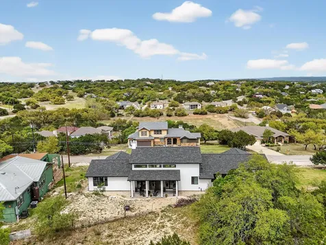 913 Larkhall Drive Spicewood TX 78669