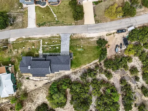 913 Larkhall Drive Spicewood TX 78669