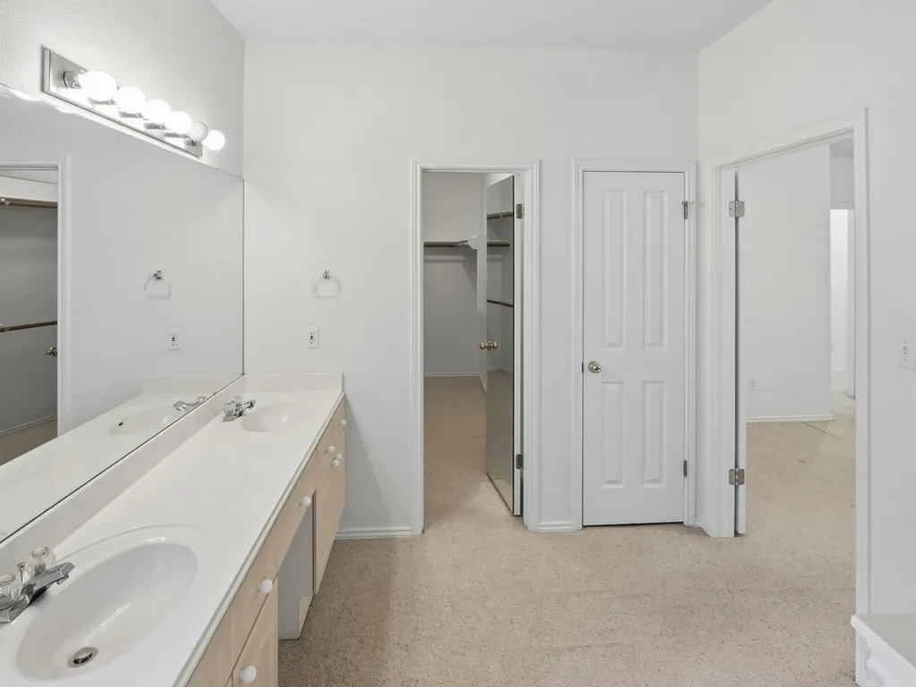 7120 Gentle Oak Drive Austin TX 78749
